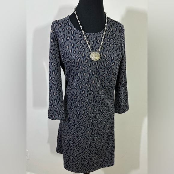 Nicole Miller Original.Sz med dress in a soft knit  Simple style Very attractive - Picture 1 of 11